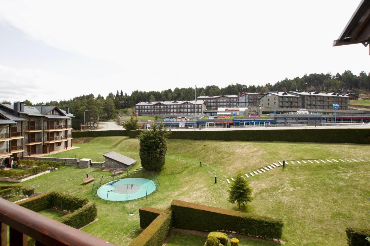 Apartament Els Pins La Molina  Bagian luar foto